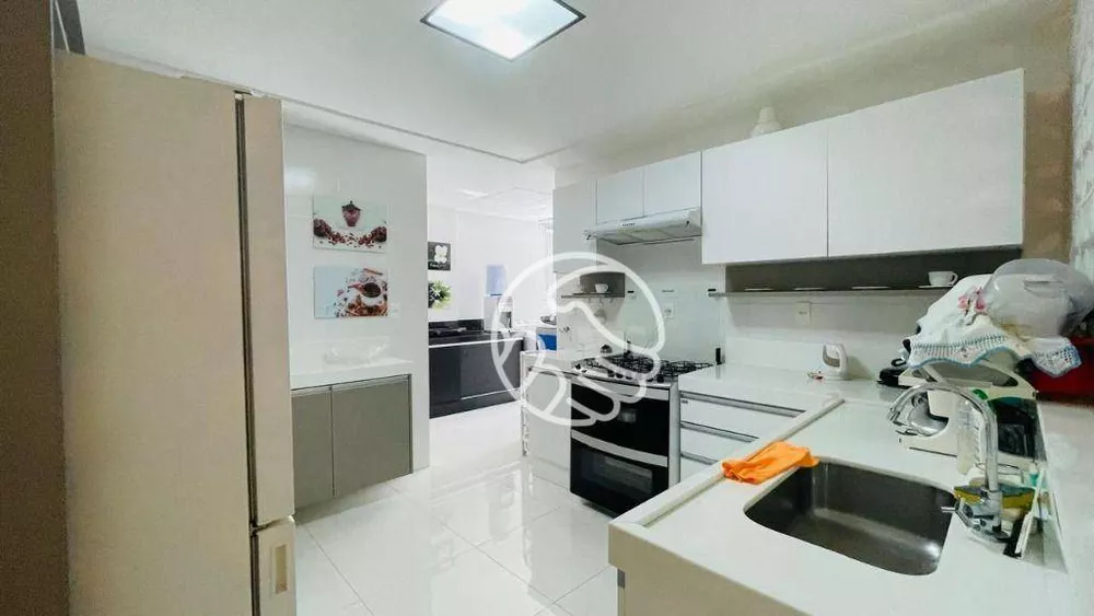 Apartamento, 3 quartos, 145 m² - Foto 1