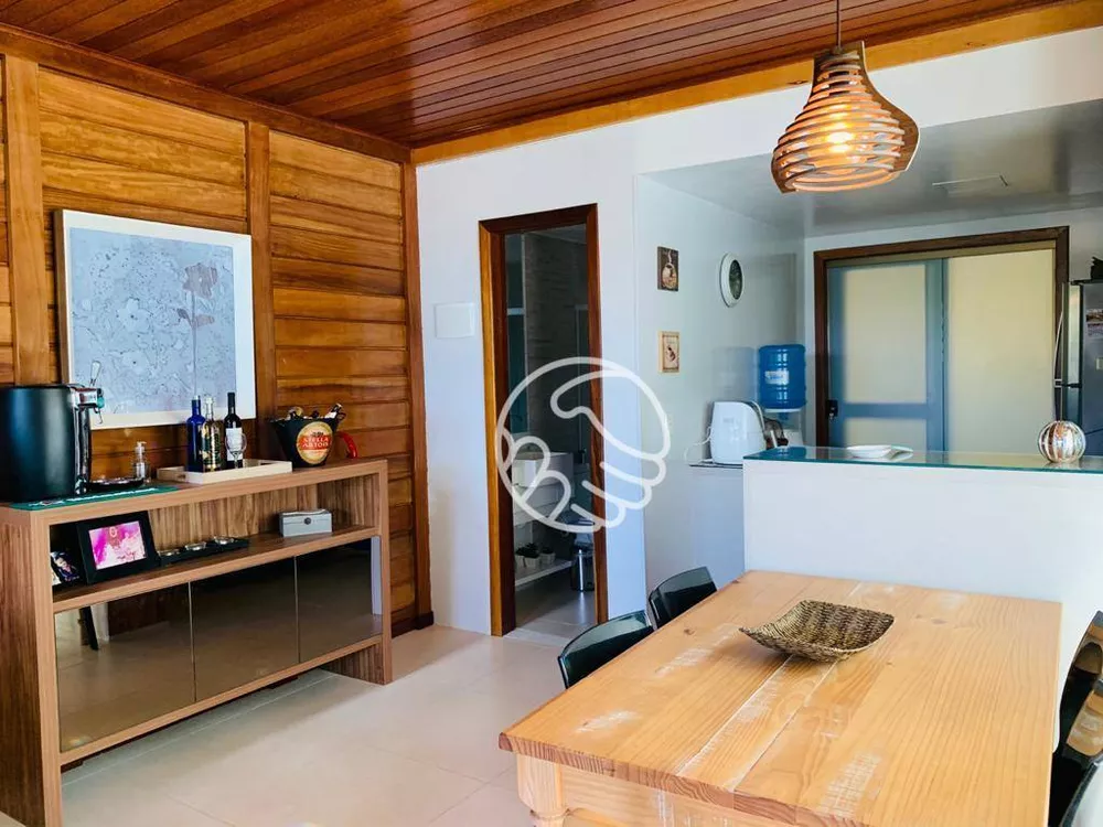 Chácara, 8 quartos, 1200 m² - Foto 1