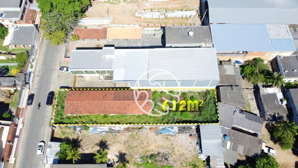 Casa, 4 quartos, 216 m² - Foto 2