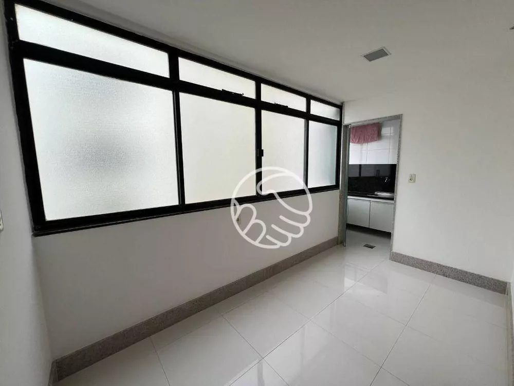 Apartamento, 3 quartos, 110 m² - Foto 2