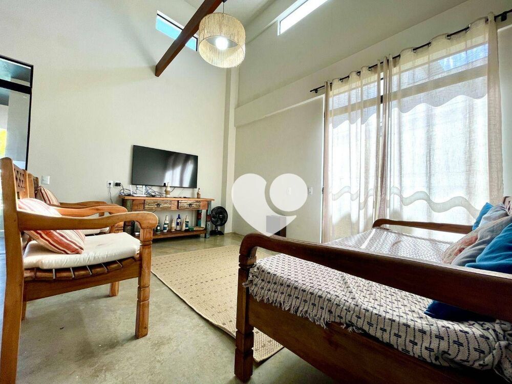 Casa à venda com 3 quartos, 320m² - Foto 6