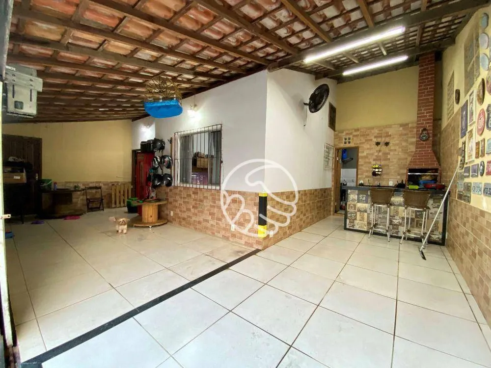 Casa, 3 quartos, 250 m² - Foto 2