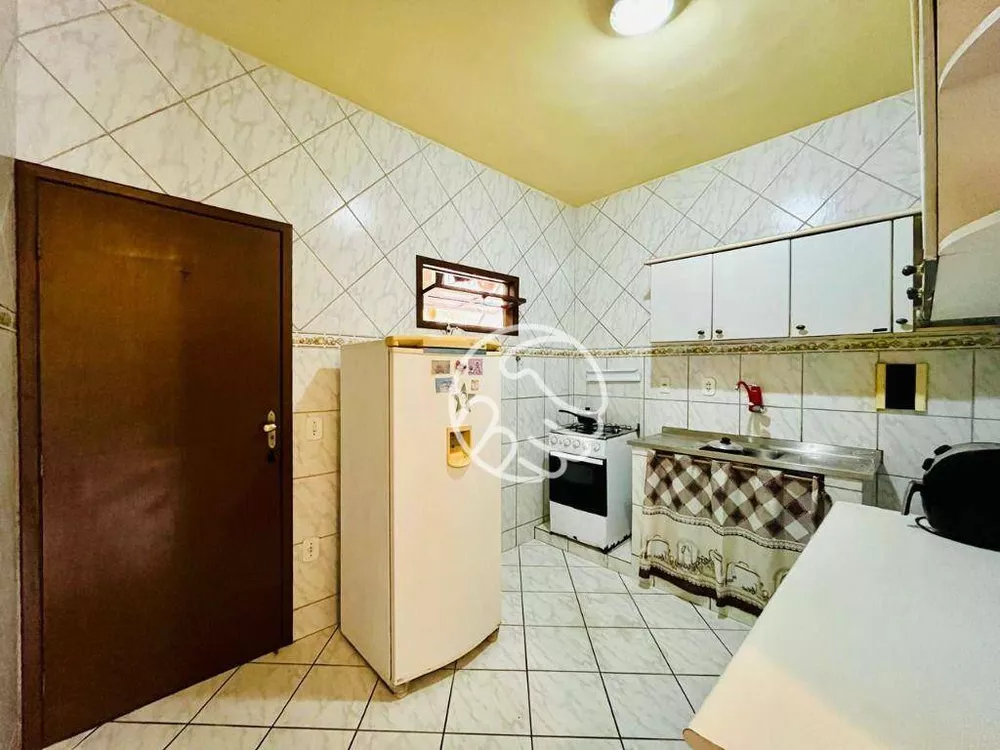 Casa, 4 quartos, 320 m² - Foto 3