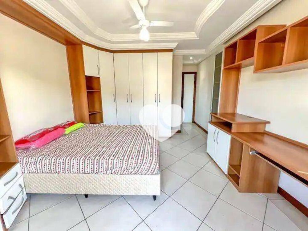 Casa, 5 quartos, 280 m² - Foto 2