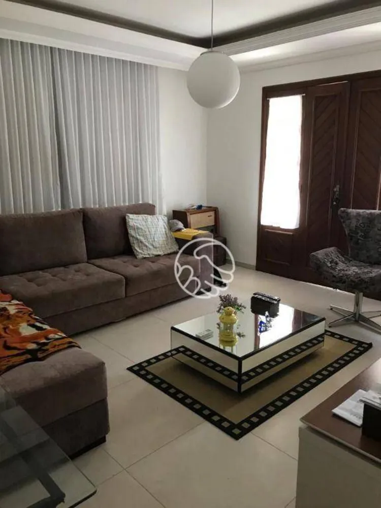 Casa, 3 quartos, 292 m² - Foto 8