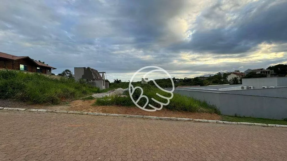 Loteamento e Condomínio, 300 m² - Foto 1