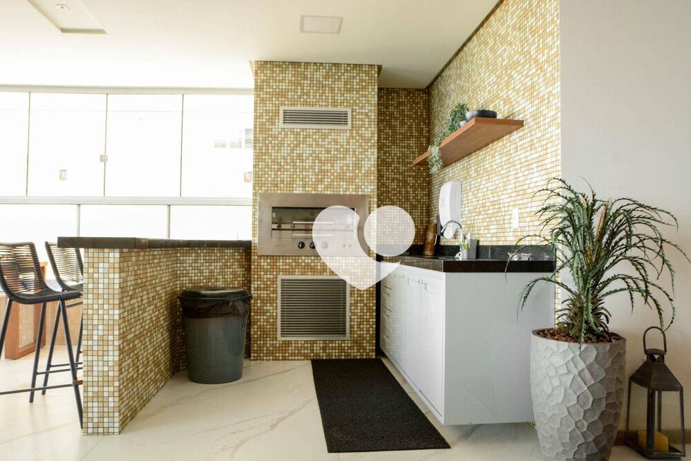 Apartamento à venda com 4 quartos, 200m² - Foto 35