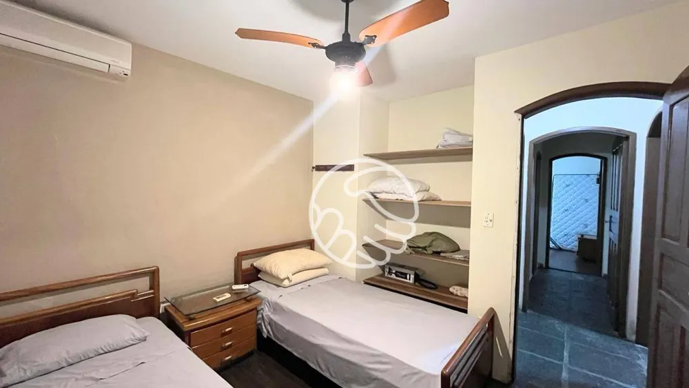 Casa, 4 quartos, 250 m² - Foto 9