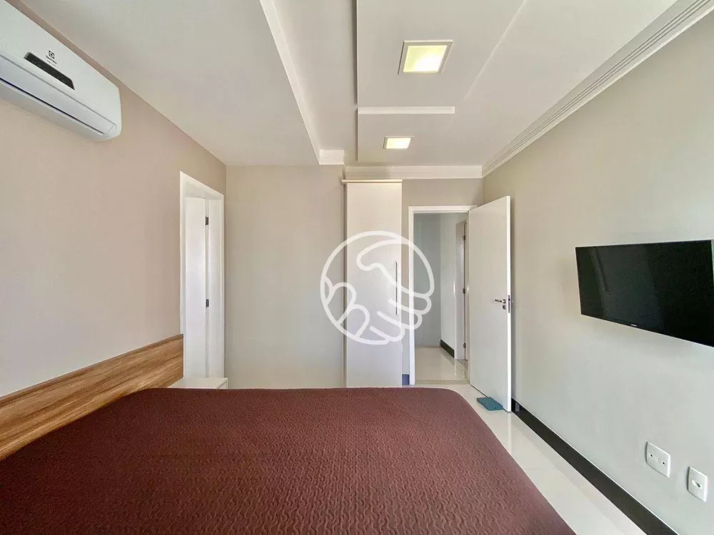Cobertura, 3 quartos, 259 m² - Foto 1
