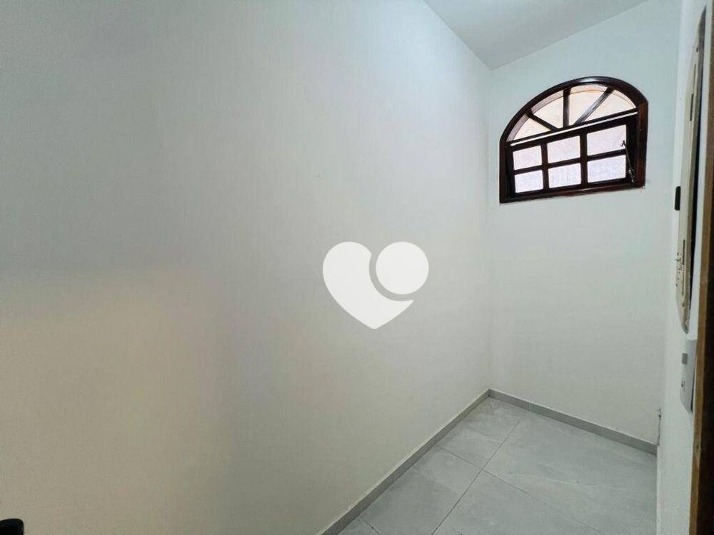 Casa à venda com 3 quartos, 360m² - Foto 6