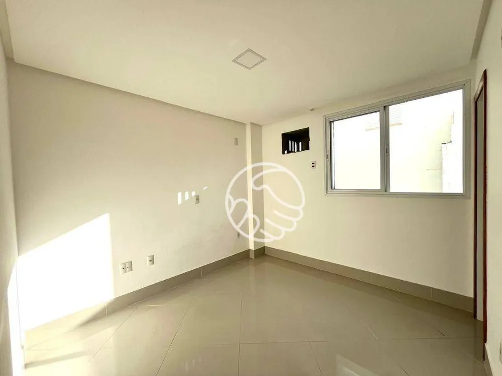 Cobertura, 4 quartos, 173 m² - Foto 2
