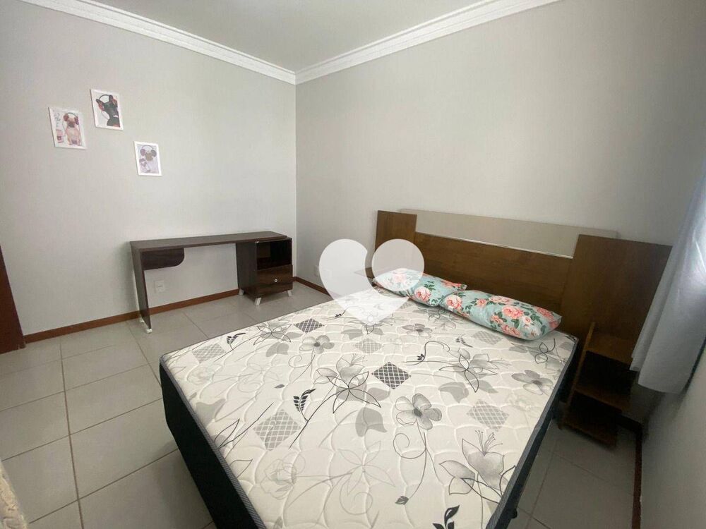 Apartamento à venda com 3 quartos, 130m² - Foto 5