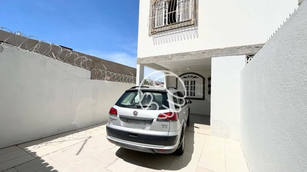 Casa, 4 quartos, 300 m² - Foto 1