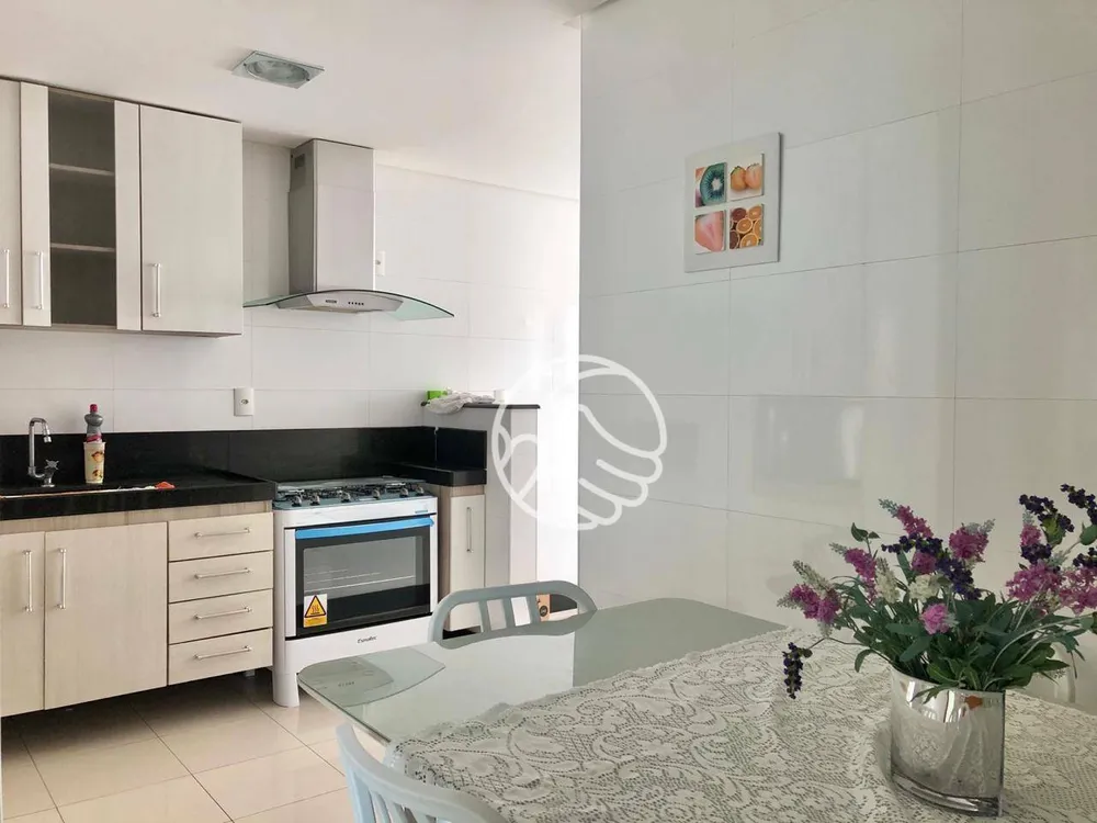 Cobertura, 3 quartos, 270 m² - Foto 8