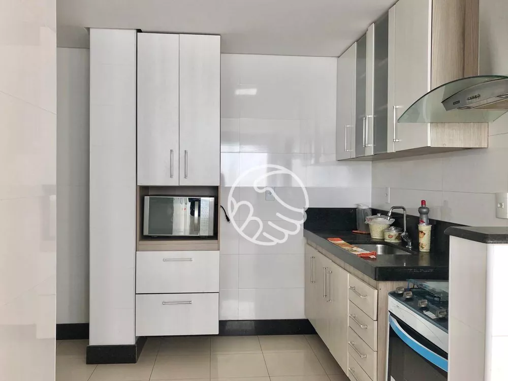 Cobertura, 3 quartos, 270 m² - Foto 4