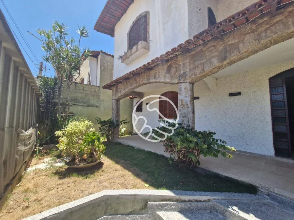 Casa, 6 quartos, 250 m² - Foto 3