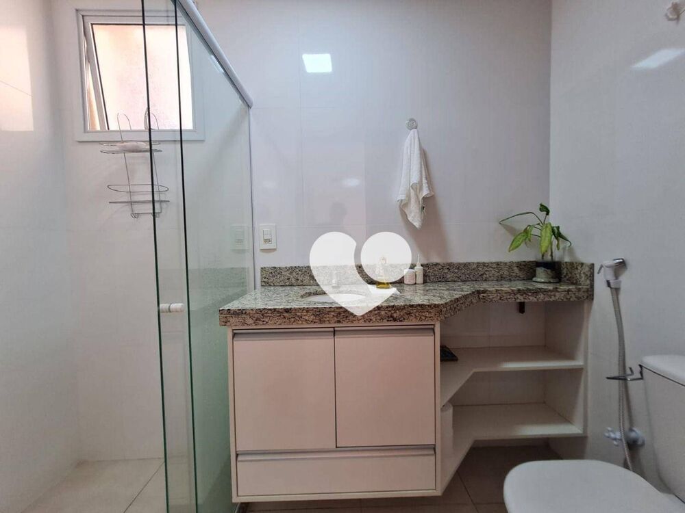 Apartamento à venda com 2 quartos, 70m² - Foto 6