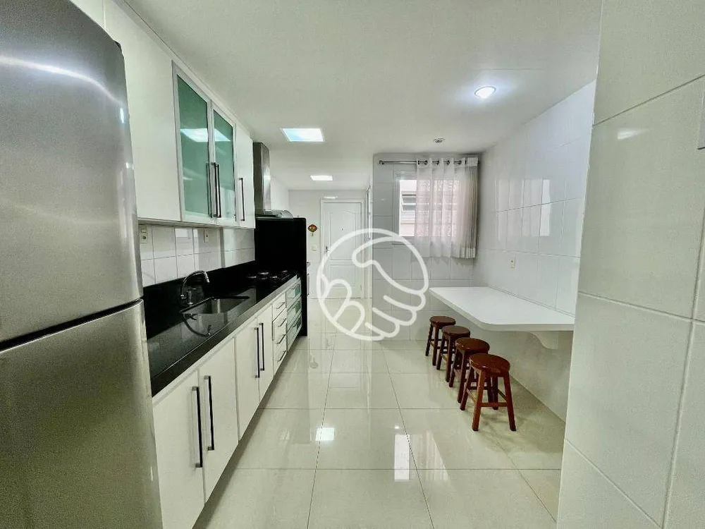 Cobertura, 4 quartos, 260 m² - Foto 1