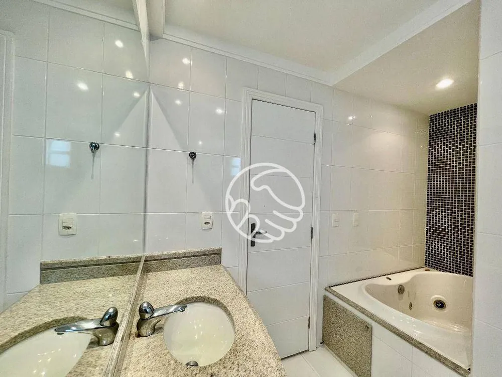 Cobertura, 4 quartos, 260 m² - Foto 2
