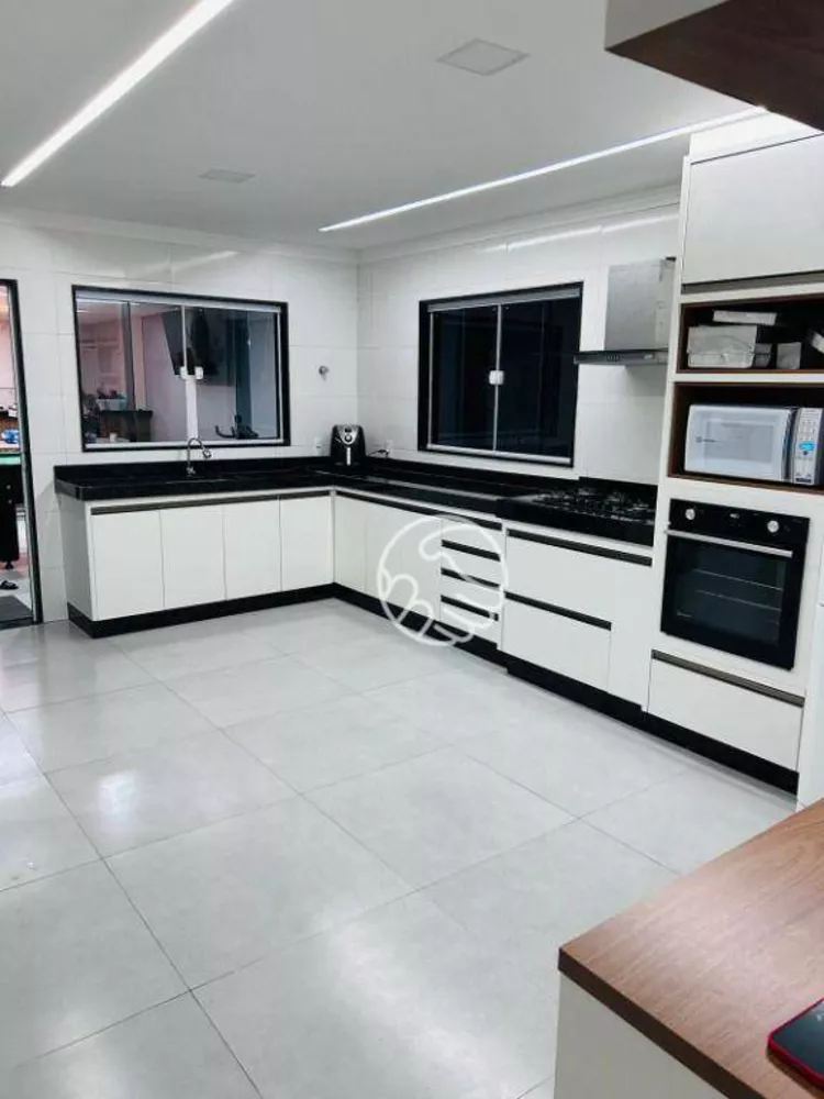 Casa, 4 quartos, 700 m² - Foto 4