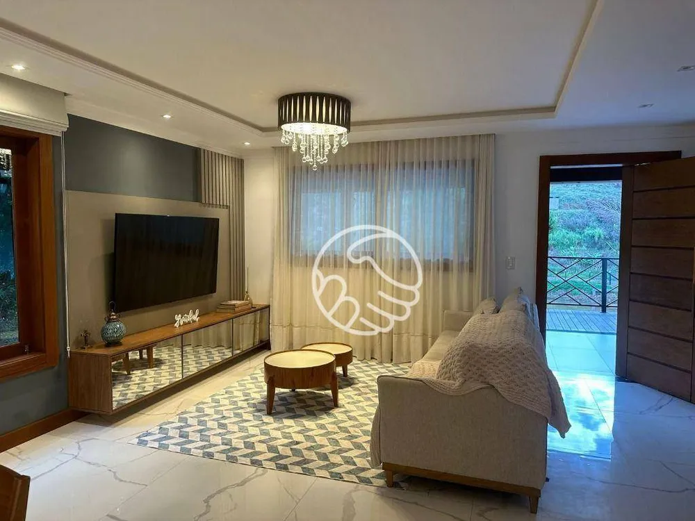 Casa, 3 quartos, 270 m² - Foto 8