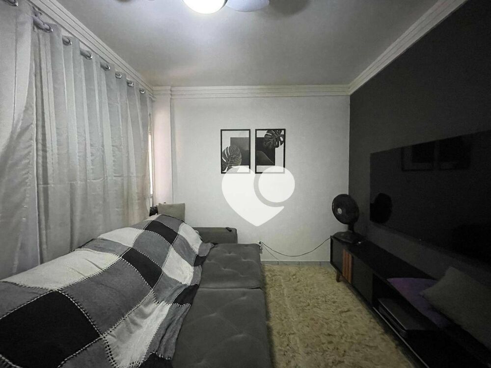 Apartamento à venda com 2 quartos, 70m² - Foto 4