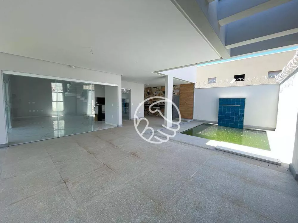 Casa, 3 quartos, 220 m² - Foto 1