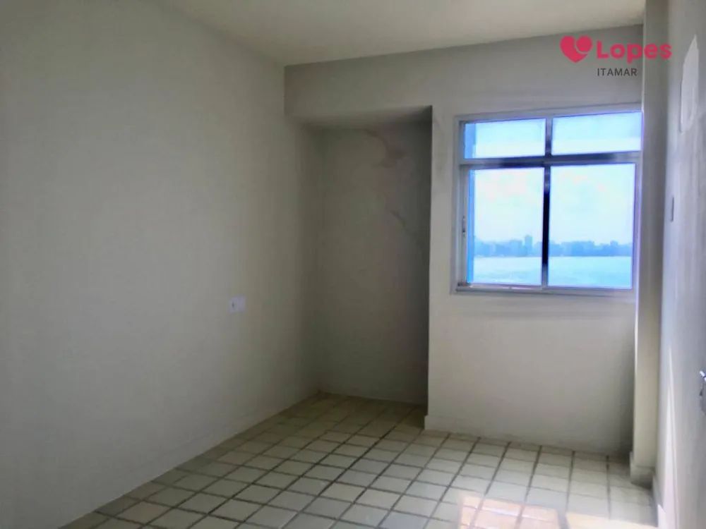 Cobertura, 3 quartos, 217 m² - Foto 4