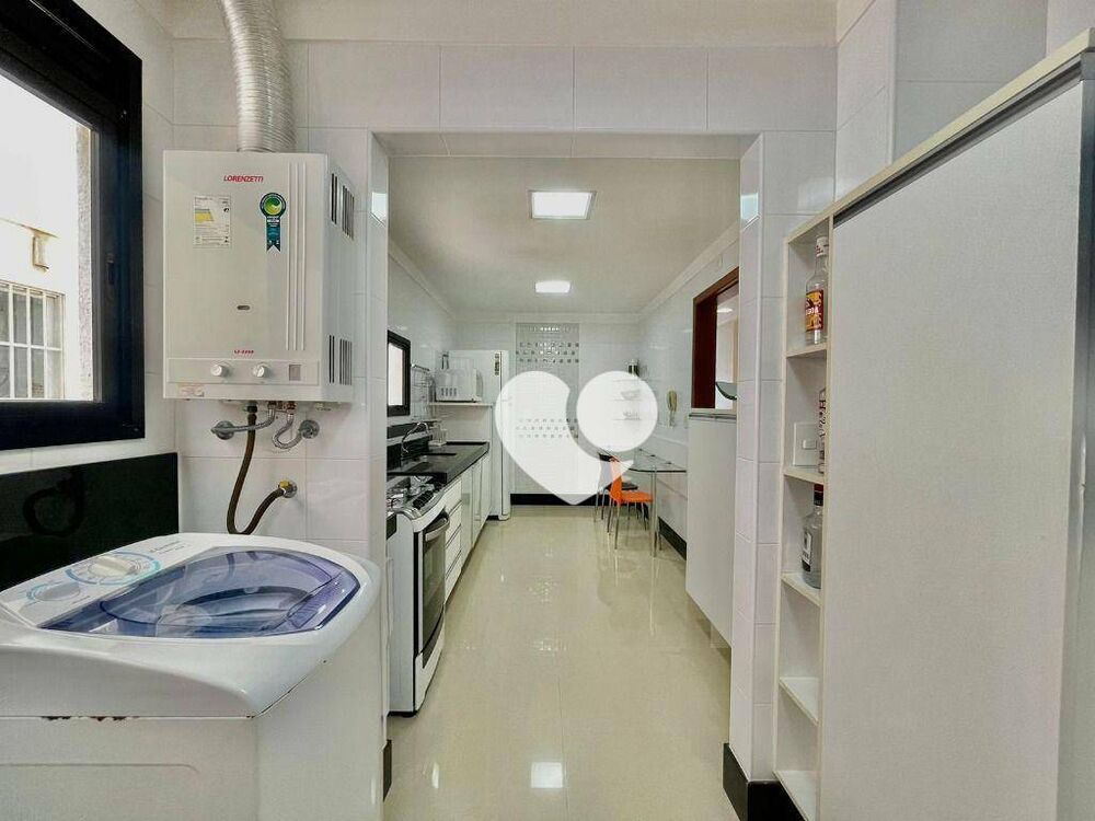 Apartamento à venda com 4 quartos, 160m² - Foto 2