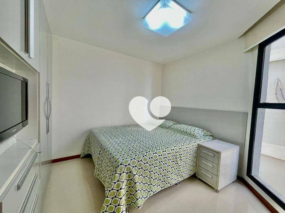 Apartamento à venda com 4 quartos, 160m² - Foto 3