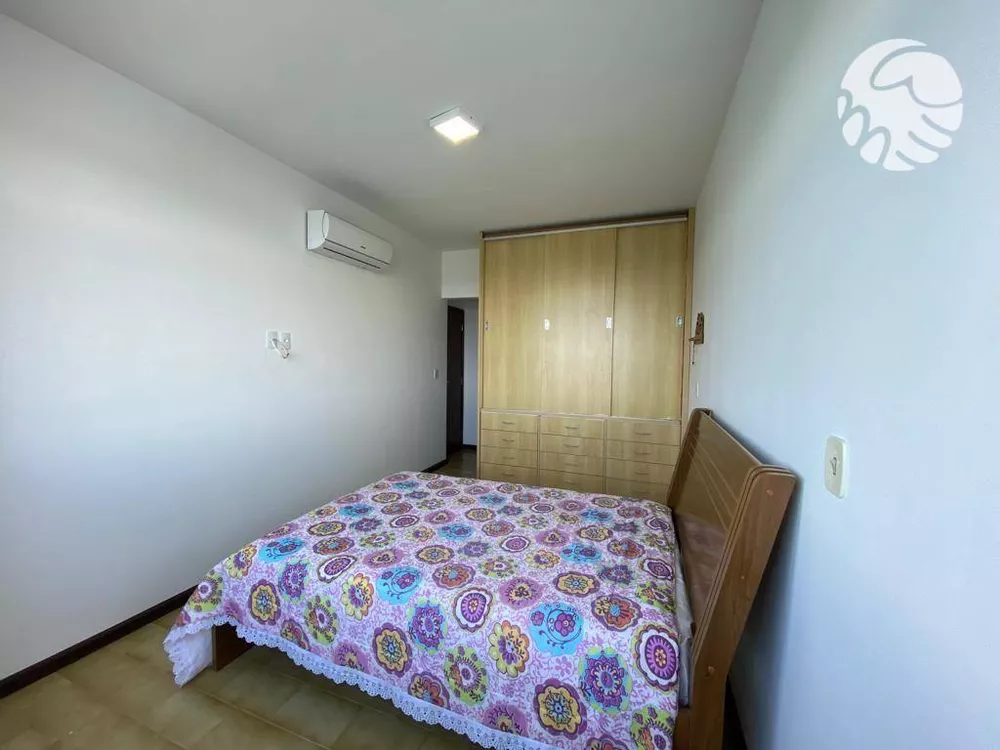 Apartamento à venda com 3 quartos, 150m² - Foto 2