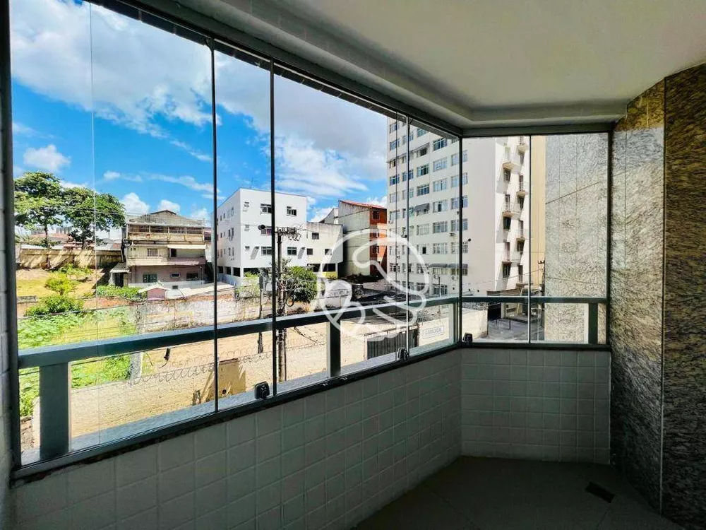 Apartamento, 3 quartos, 100 m² - Foto 2
