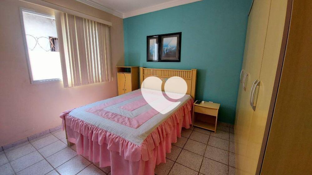 Apartamento à venda com 2 quartos, 75m² - Foto 4