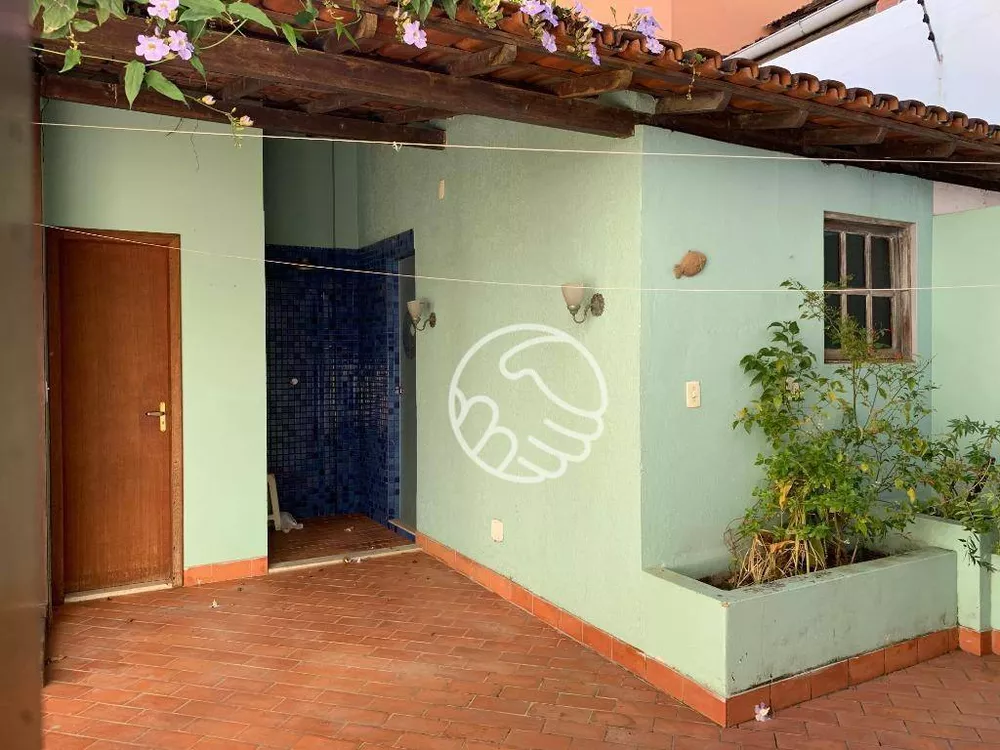 Casa, 4 quartos, 257 m² - Foto 3