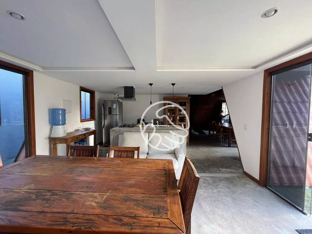 Casa, 5 quartos, 153 m² - Foto 4