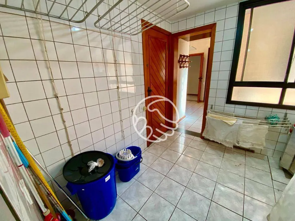 Apartamento, 4 quartos, 230 m² - Foto 7