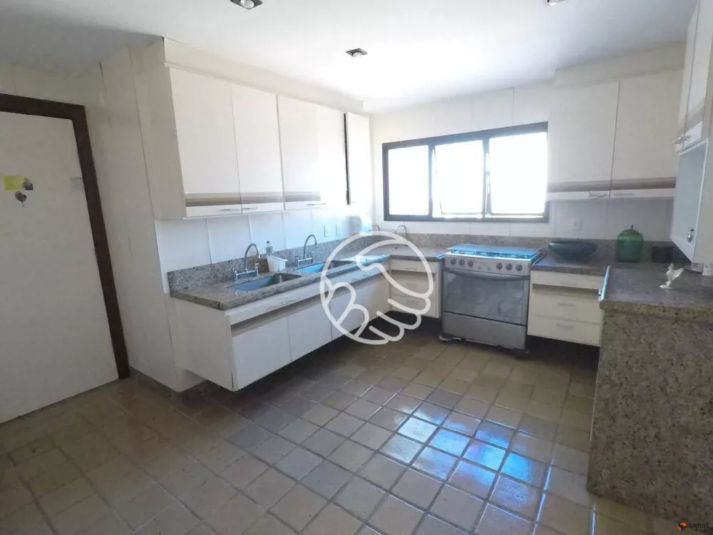 Apartamento, 4 quartos, 247 m² - Foto 1