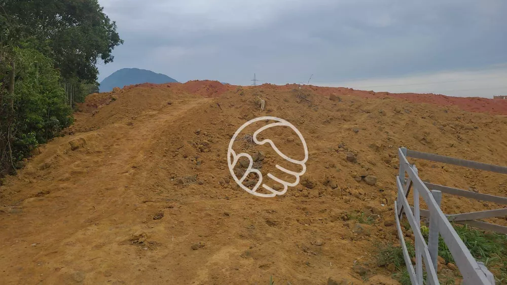 Loteamento e Condomínio, 2000 m² - Foto 1