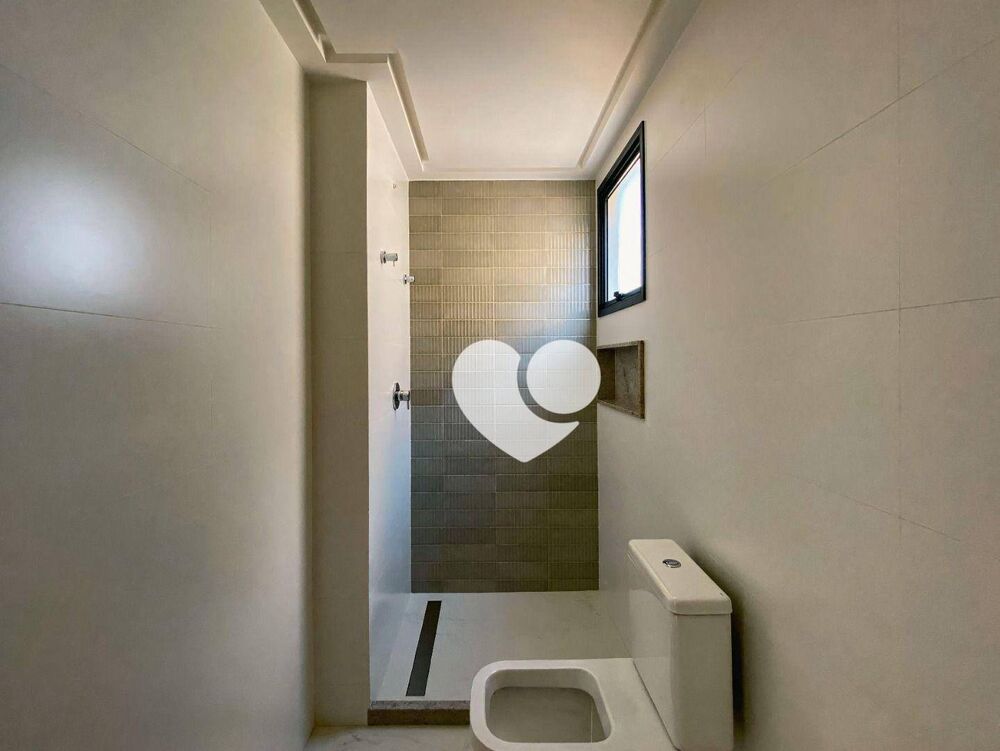 Apartamento à venda com 4 quartos, 190m² - Foto 4