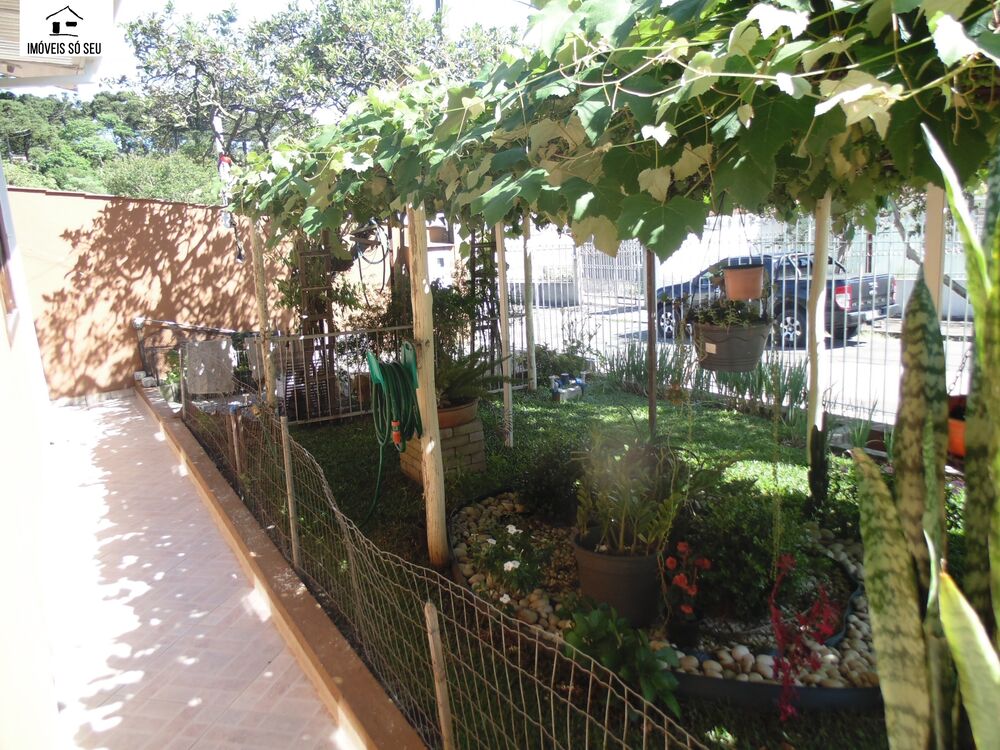 Casa, 4 quartos, 127 m² - Foto 2
