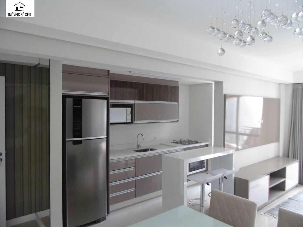 Apartamento à venda com 2 quartos, 68m² - Foto 6