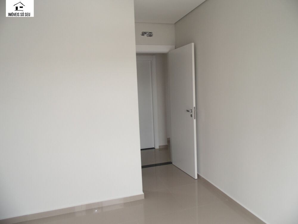 Apartamento à venda com 2 quartos, 61m² - Foto 13