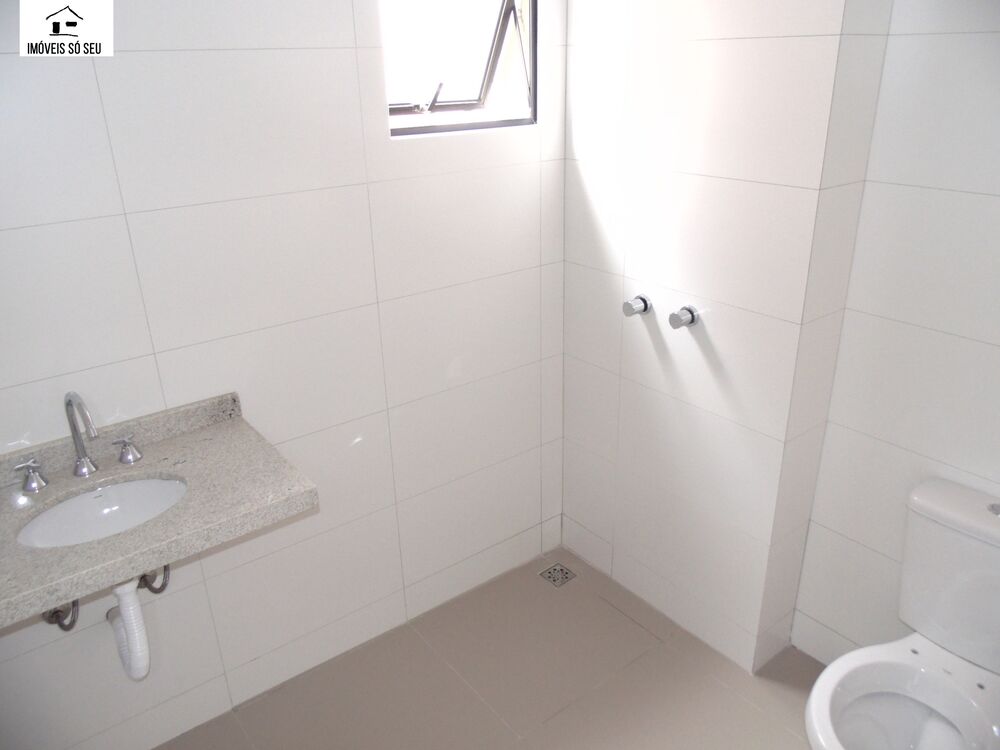 Apartamento à venda com 2 quartos, 61m² - Foto 12