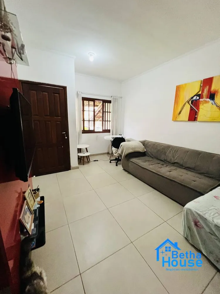 Casa, 2 quartos, 1502 m² - Foto 2