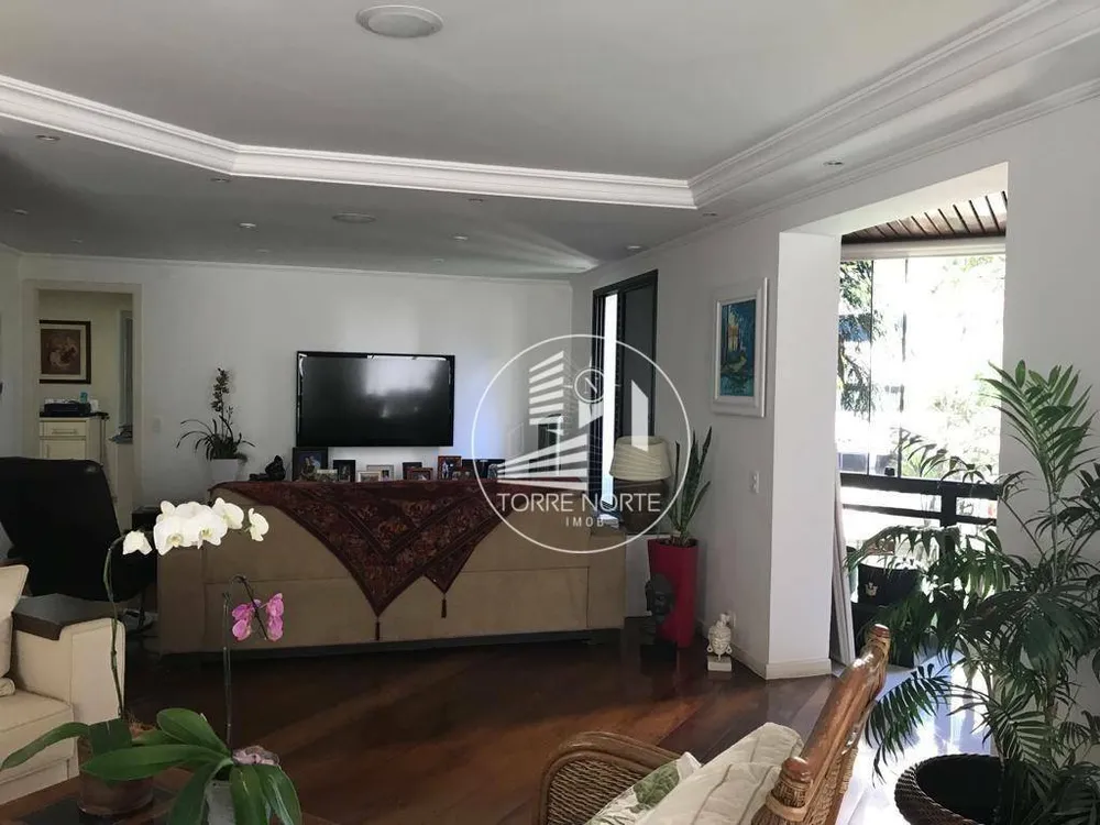 Apartamento, 4 quartos, 198 m² - Foto 4