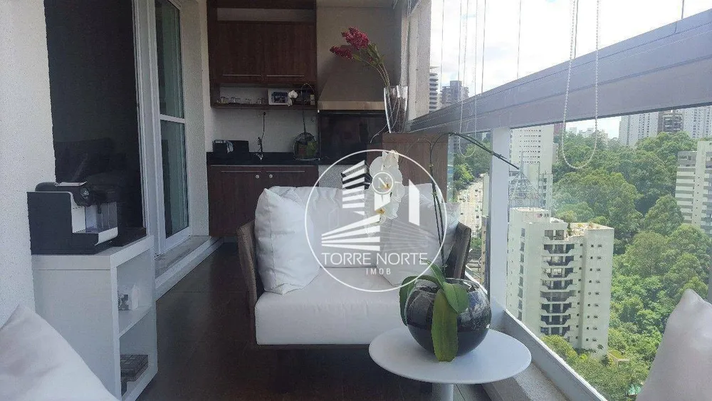 Apartamento, 3 quartos, 127 m² - Foto 1