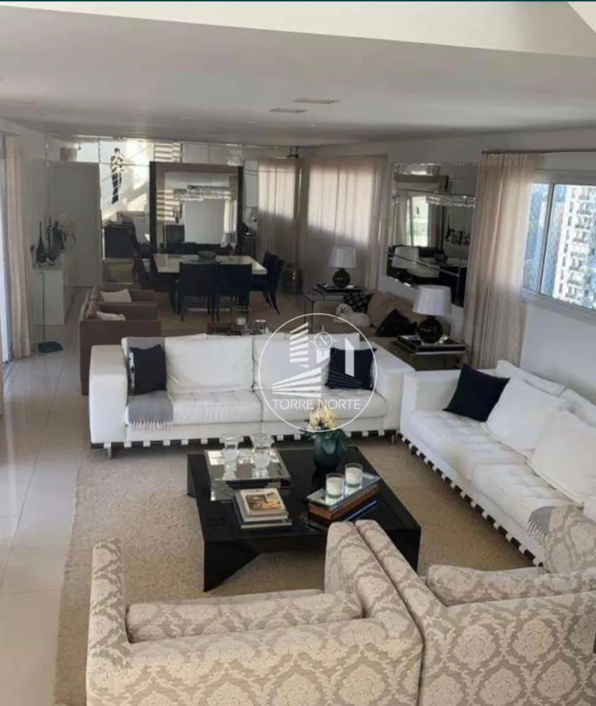 Cobertura, 3 quartos, 304 m² - Foto 1