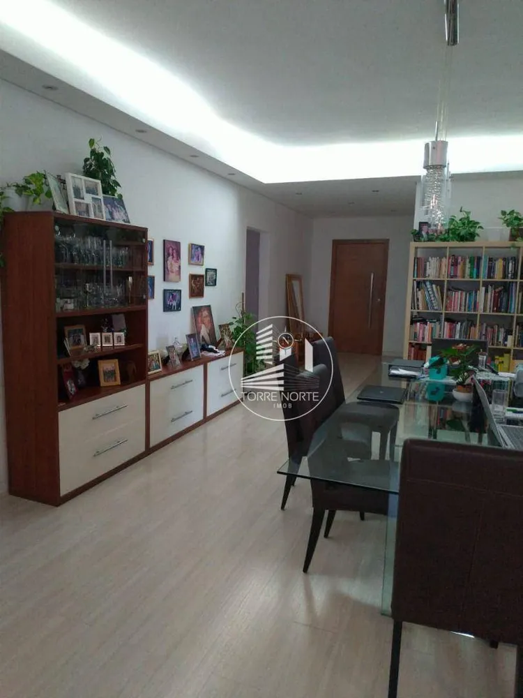 Apartamento, 6 quartos, 200 m² - Foto 2