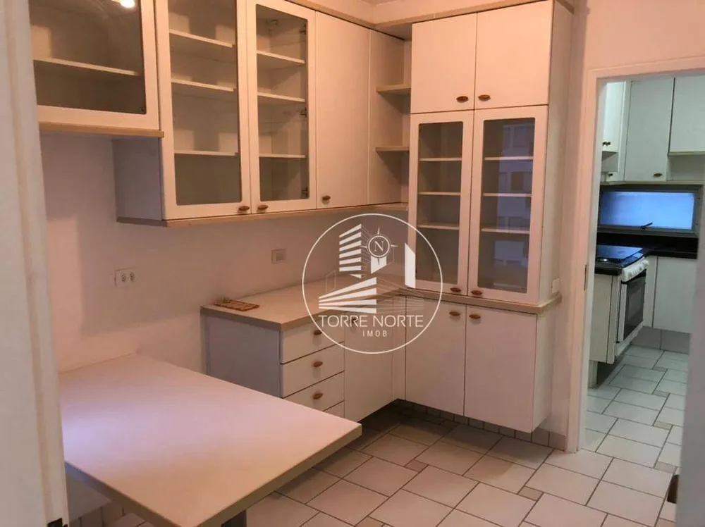 Apartamento, 4 quartos, 194 m² - Foto 4