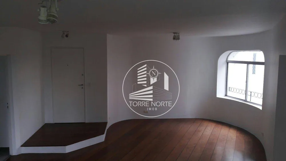 Apartamento, 3 quartos, 126 m² - Foto 2